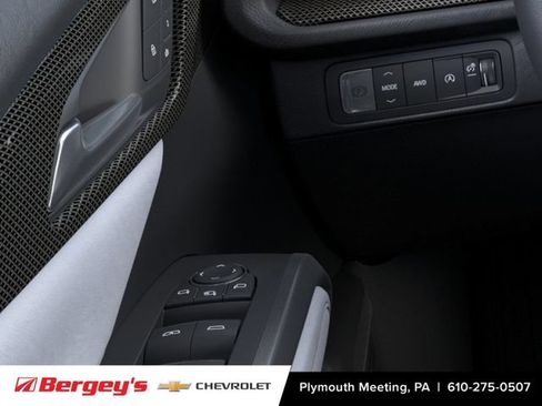 New 2026 Chevrolet Traverse High Country w/ LPO, Floor Liner Package AWD/4WD image 24
