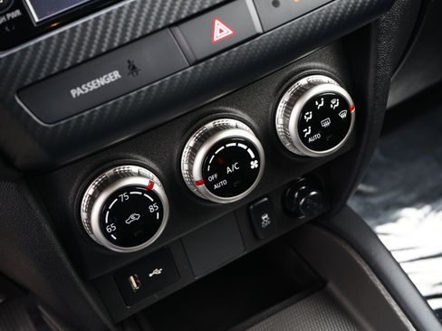 Used 2025 Mitsubishi Outlander Sport ES image 24