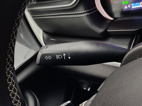 Used 2022 Jeep Grand Cherokee Laredo w/ Luxury Tech Group I image 40