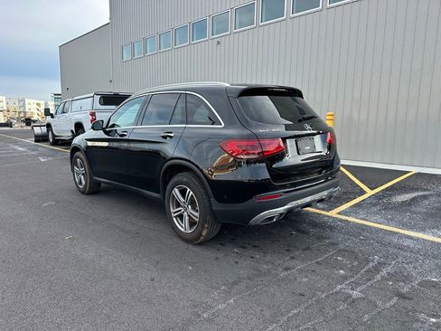 Used 2022 Mercedes-Benz GLC 300 4MATIC image 5