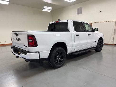 New 2026 RAM 1500 Express AWD/4WD image 8