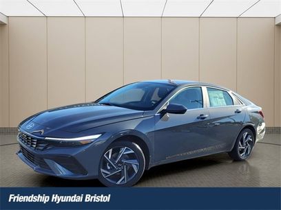 Certified 2025 Hyundai Elantra SEL