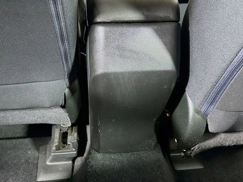 Used 2015 Subaru Forester 2.5i w/ Alloy Wheel Package image 21