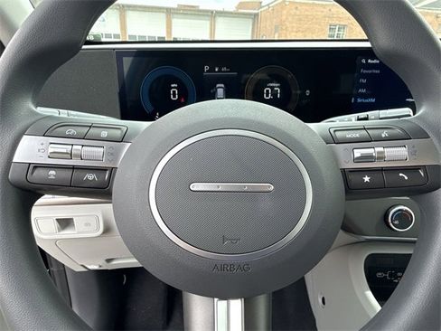 New 2026 Hyundai Kona SE image 13