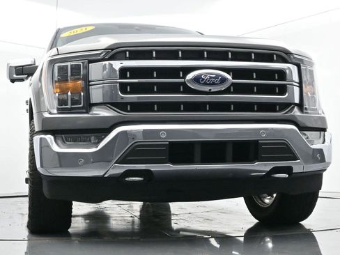 Used 2021 Ford F150 Lariat w/ Max Trailer Tow Package image 48