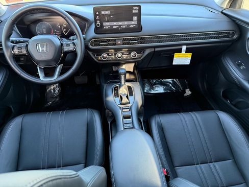 Certified 2026 Honda HR-V EX-L image 28