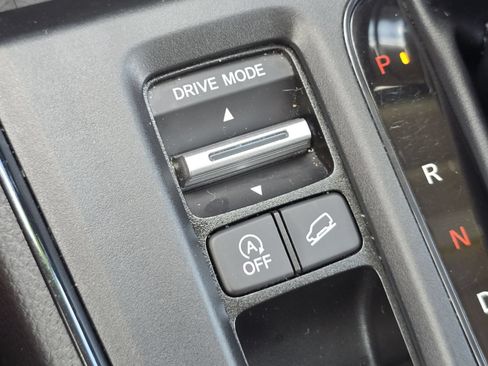 Used 2023 Honda CR-V EX image 9