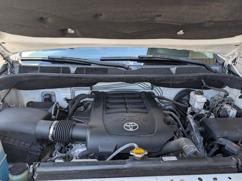 Used 2014 Toyota Tundra Limited w/ Limited Premium Package AWD/4WD image 24