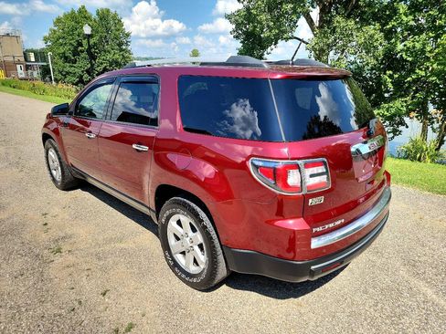 Used 2016 GMC Acadia SLE image 3
