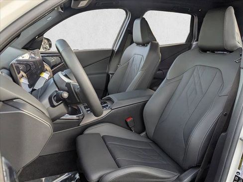 Certified 2025 BMW X3 xDrive30i w/ Convenience Package image 15