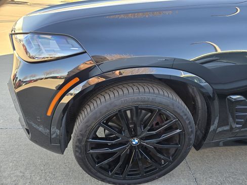 Used 2024 BMW X5 sDrive40i w/ M Sport Package image 7