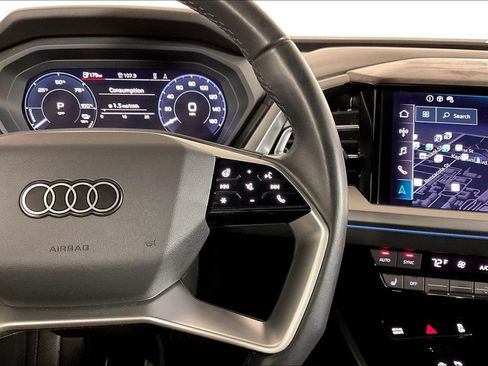 Used 2024 Audi Q4 e-tron Premium Plus w/ Premium Plus AWD/4WD image 19