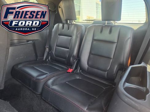 Used 2017 Ford Explorer Sport AWD/4WD image 24