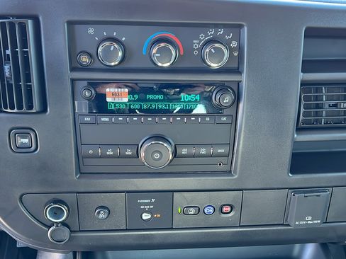 New 2025 Chevrolet Express 2500 w/ Driver Convenience Package RWD image 20