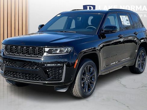 New 2026 Jeep Grand Cherokee Limited AWD/4WD image 4