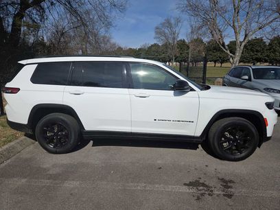 Used 2024 Jeep Grand Cherokee L Laredo