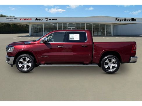 Used 2021 RAM 1500 Laramie AWD/4WD image 6