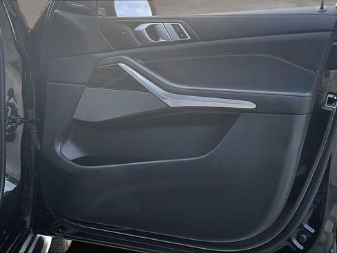 Used 2025 BMW X7 xDrive40i image 29