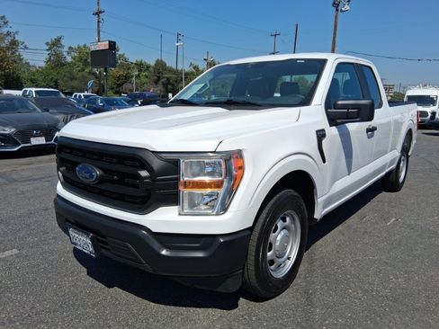 Used 2022 Ford F150 XL w/ Equipment Group 101A High RWD image 3