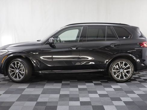 Used 2022 BMW X5 xDrive45e w/ M Sport Package AWD/4WD image 4