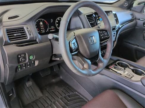 Used 2026 Honda Ridgeline Black Edition image 10