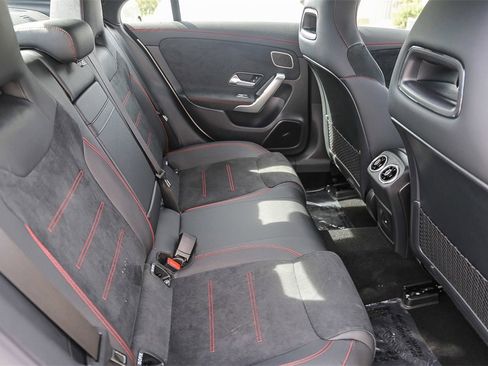 New 2025 Mercedes-Benz CLA 250 4MATIC image 21