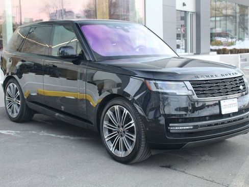 Used 2023 Land Rover Range Rover SE image 10