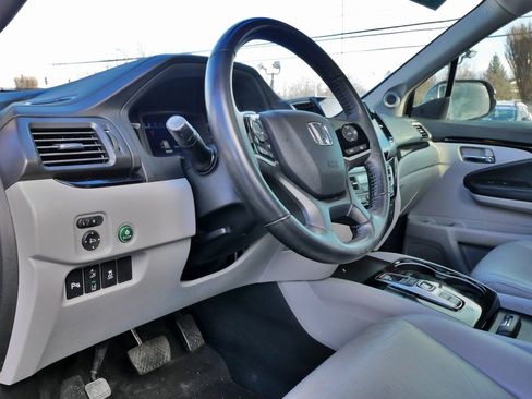 Used 2020 Honda Pilot Touring image 26