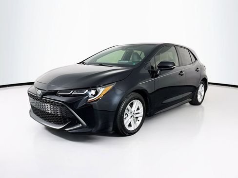 Used 2021 Toyota Corolla SE image 3