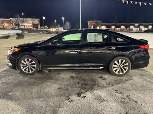 Used 2016 Hyundai Sonata Sport w/ Option Group 02 image 4