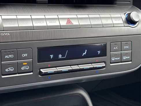 New 2026 Hyundai Kona SEL Sport AWD/4WD image 18