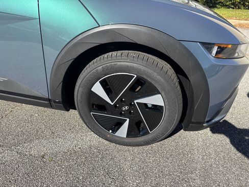 New 2026 Hyundai Ioniq 5 SEL image 12