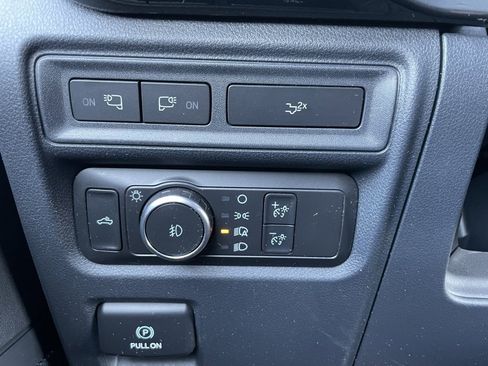 Used 2022 Ford F150 XLT w/ Equipment Group 302A High image 45