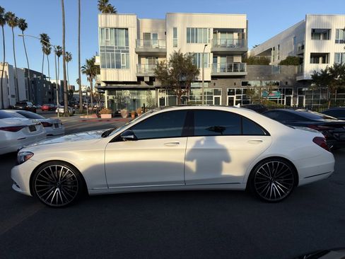 Used 2016 Mercedes-Benz S 550 Sedan image 12