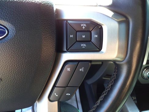 Used 2020 Ford F150 Platinum image 17