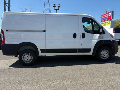 Used 2022 RAM ProMaster 1500 w/ Interior LED Lighting Group FWD image 8