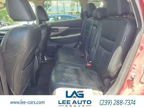 Used 2020 Nissan Murano SV w/ Premium Package AWD/4WD image 4