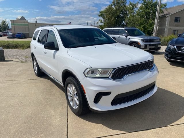 Used 2024 Dodge Durango SXT AWD/4WD image 8