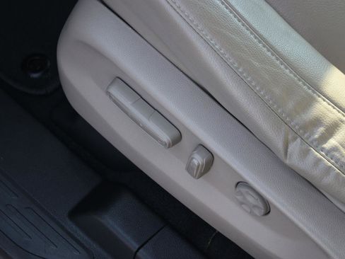 Used 2020 Honda Odyssey EX-L image 16
