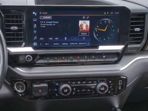 Used 2023 Chevrolet Silverado 1500 High Country w/ Z71 Off-Road Package image 28