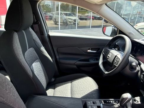 Used 2026 Nissan Sentra SV w/ Floor Mat Package FWD image 10