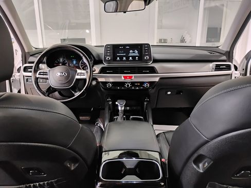Used 2021 Kia Telluride S image 20