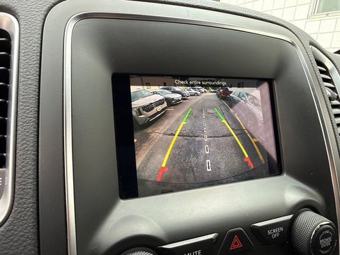 Used 2019 Dodge Durango SXT AWD/4WD image 31