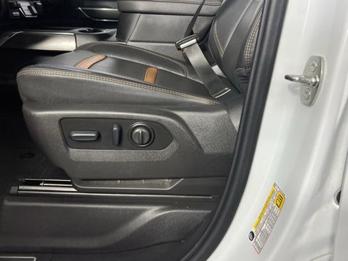 Used 2023 GMC Sierra 3500 AT4 w/ Gooseneck/5TH Wheel Package image 22