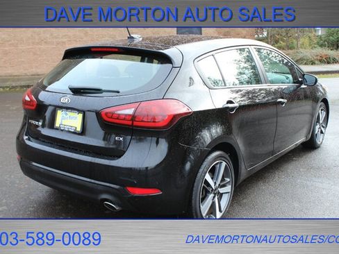 Used 2017 Kia Forte EX image 4