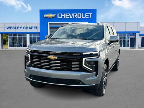 New 2026 Chevrolet Suburban High Country image 1