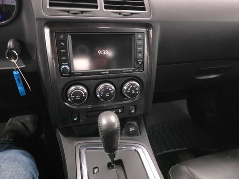 Used 2014 Dodge Challenger SXT Plus RWD image 16