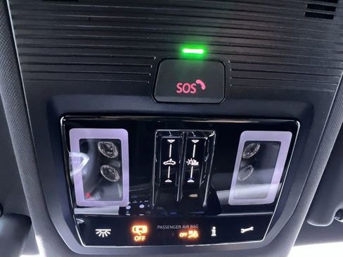 New 2026 Volkswagen Tiguan SE R-Line image 34