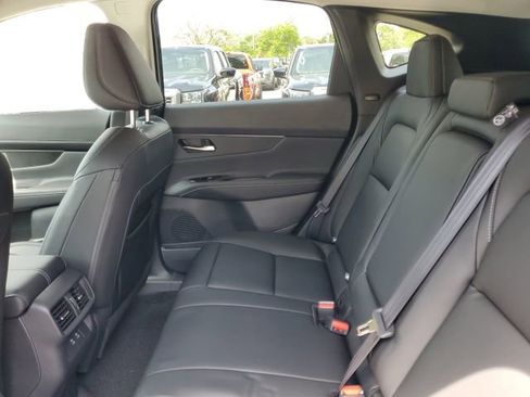 New 2025 Nissan Murano SV image 24