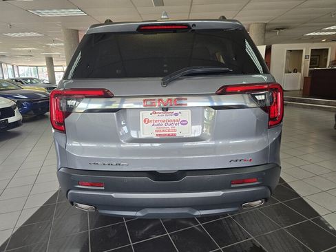 Used 2021 GMC Acadia AT4 w/ Technology Package AWD/4WD image 5